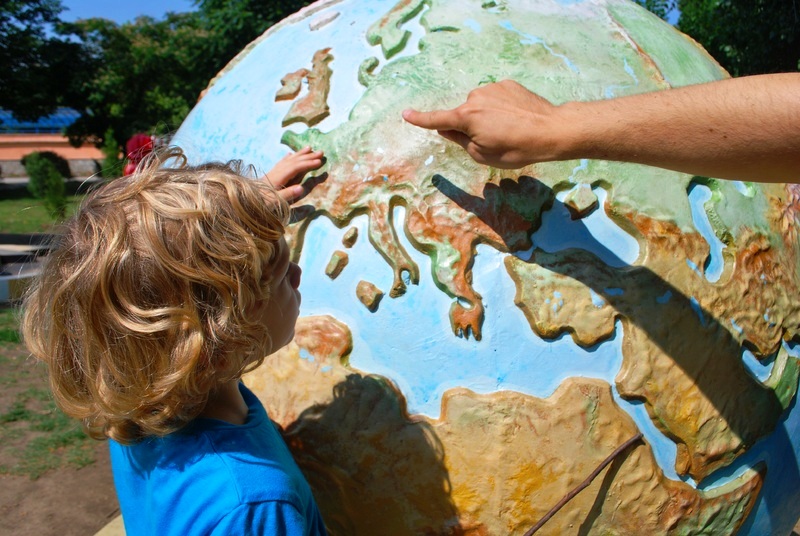 How to Practice Land Art With Children