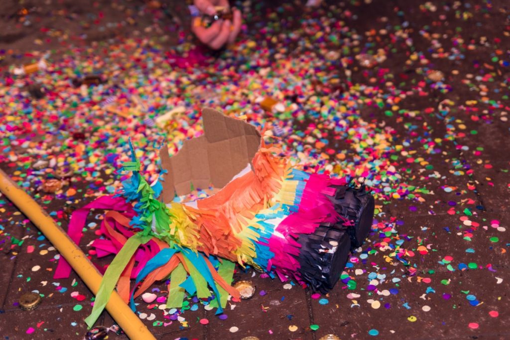 How to Make a Birthday Pinata