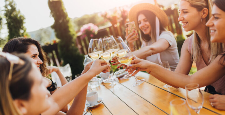 How to Host a Brunch Party?